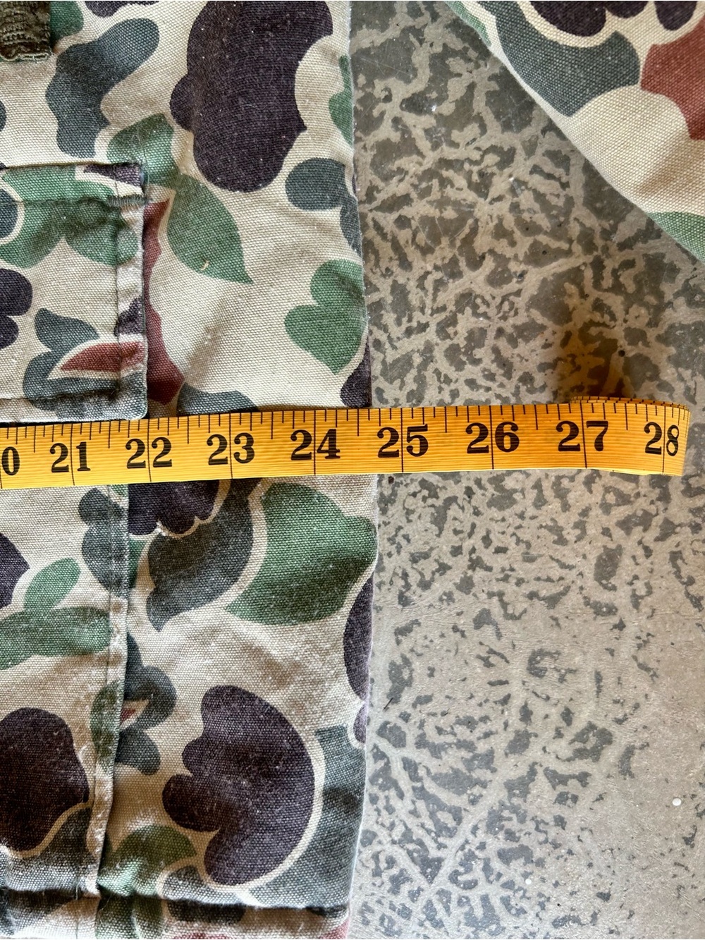 Walls Green Camo field coat with Olive Corduroy Collar - Picture 8 of 12
